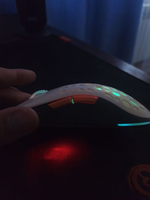 Продам мышку китай