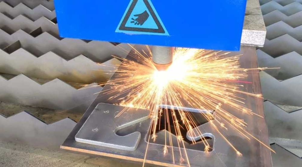 Plasma CNC , Utilaj debitare cu Plasma , CNC