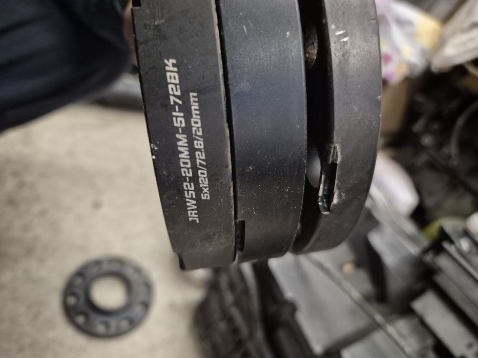 4бр Фланци бмв e 36 e 46 e90 f 30 комплект с болтове