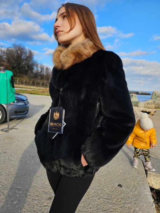 Отстъпка Луксозно палто от норка Italy