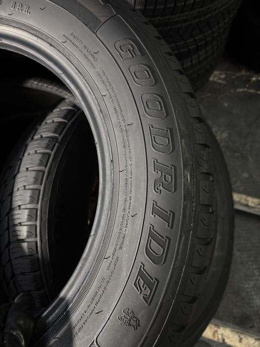 215/65R16C 109/107R Goodride stare foarte buna fara defecte