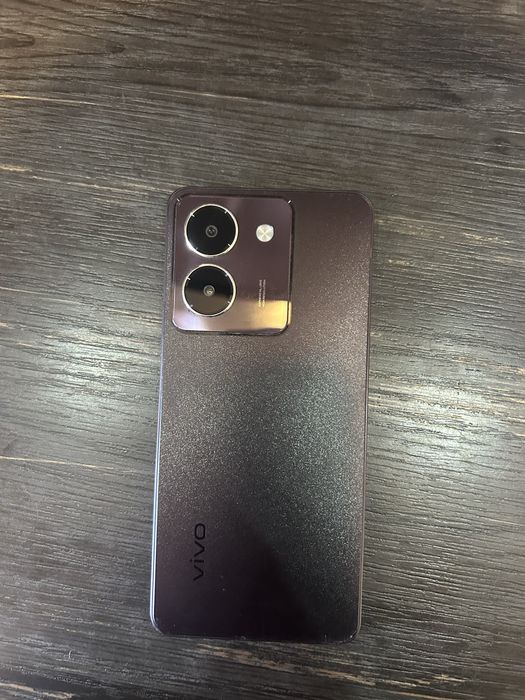 Телефон ViVO Y27S