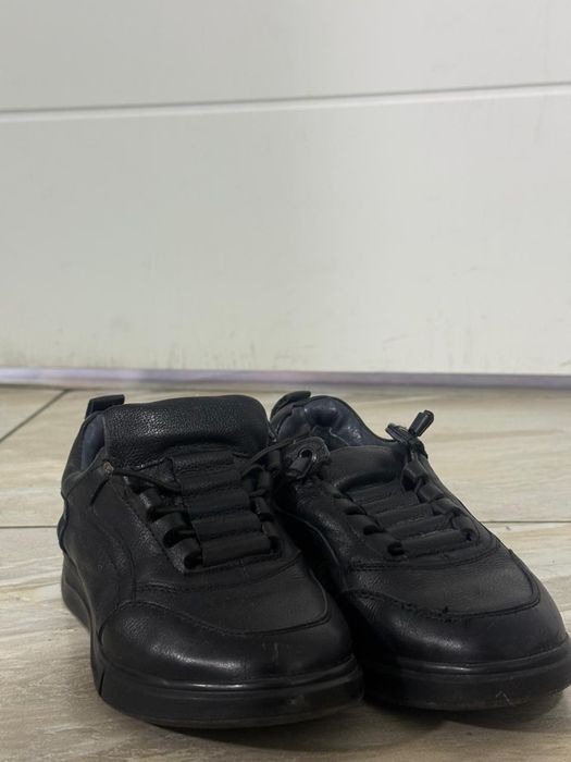 Кроссовки для детей