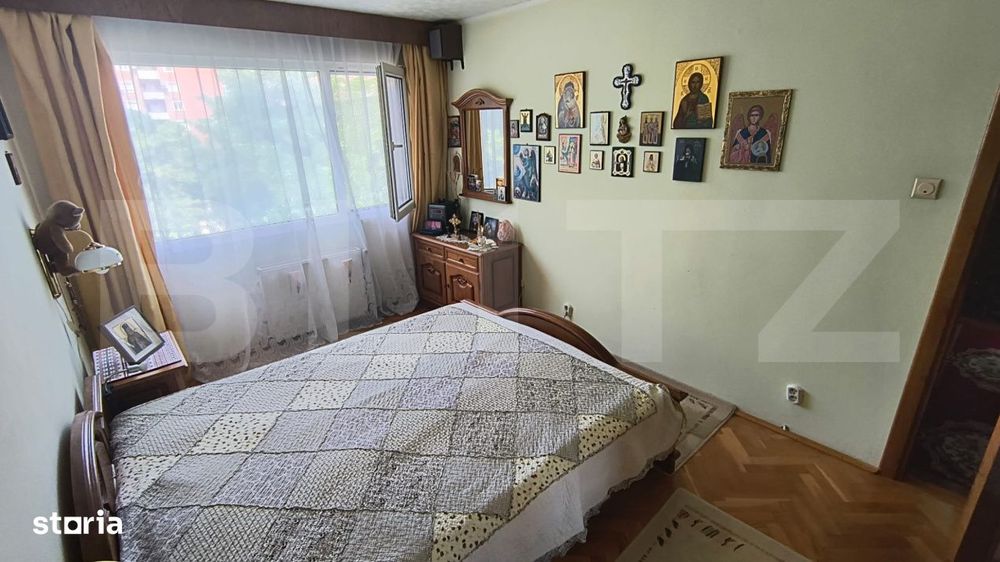 Apartament 3 camere, Decomandat, zona Circumvalatiunii