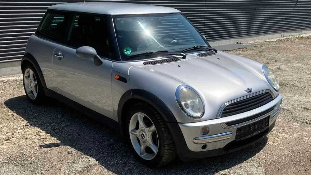 Mini Hatch (R50; R53) 2001-2006 НА ЧАСТИ
