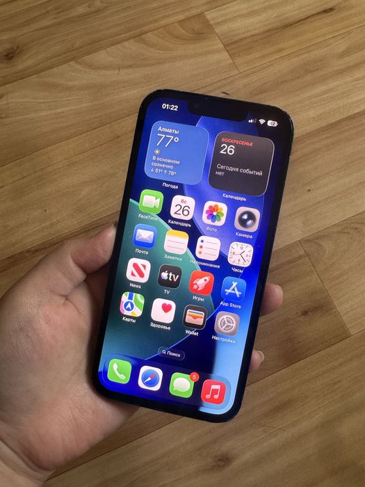 iPhone 13 128гб отличный