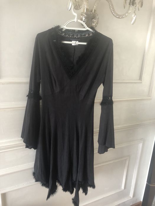 Платье красивое Velemon