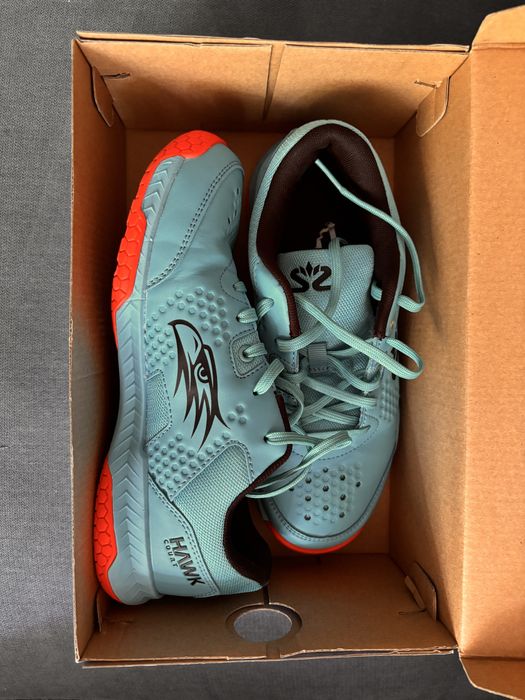 Спортни обувки Salming Hawk Court