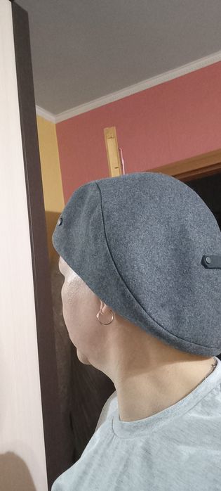 Продам берет-перевёртыш