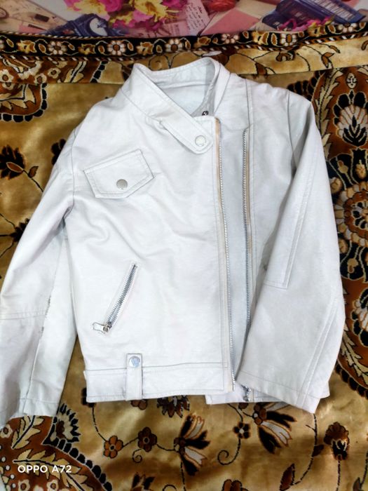 Отдам детские вещи на девочку