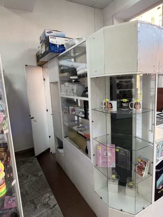 Оборудование из витрин