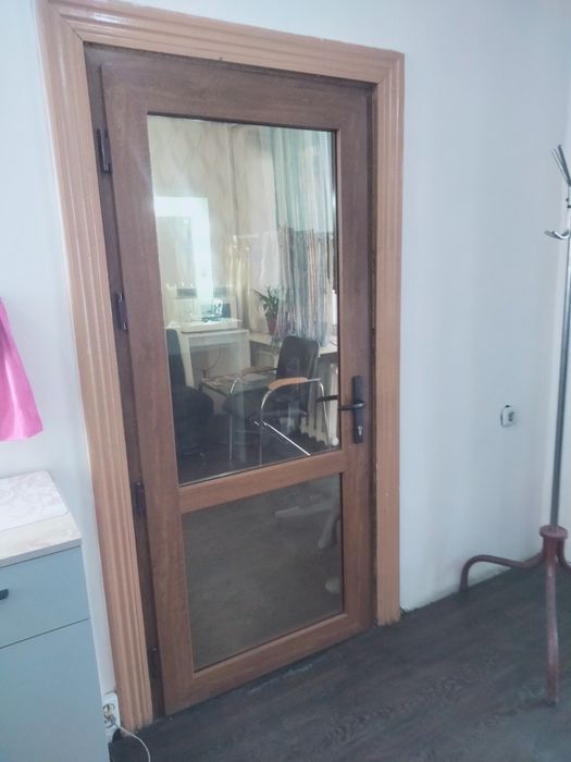 Сдается кабинет в салоне !