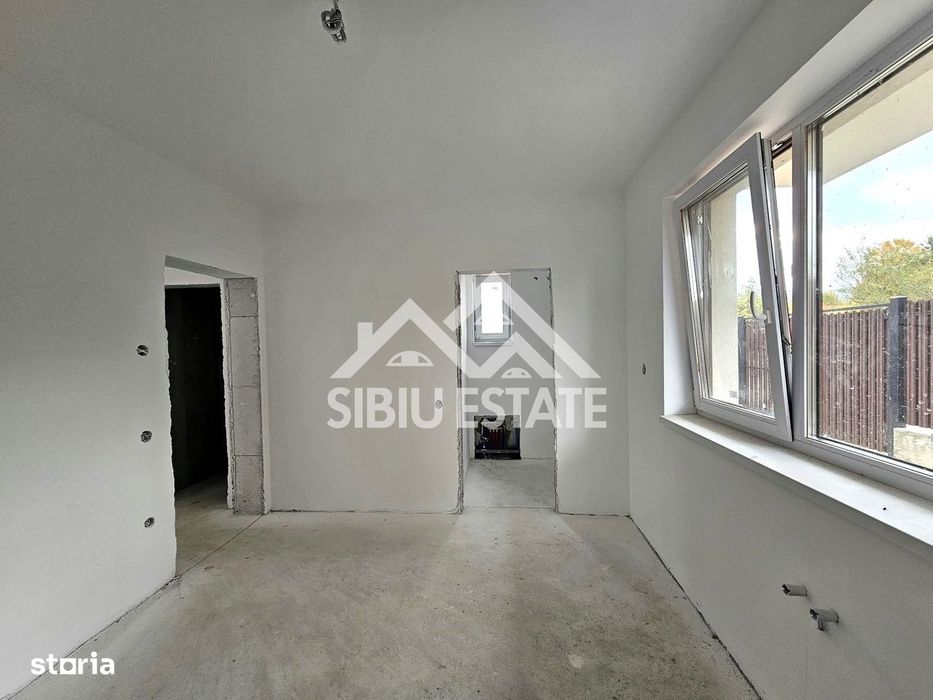 Casa Sibiu Calea Cisnadiei 4 camere, 2 bai, terasa NOU