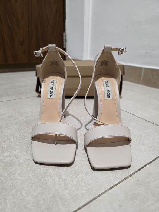Sandale piele Steve Madden, marime 37