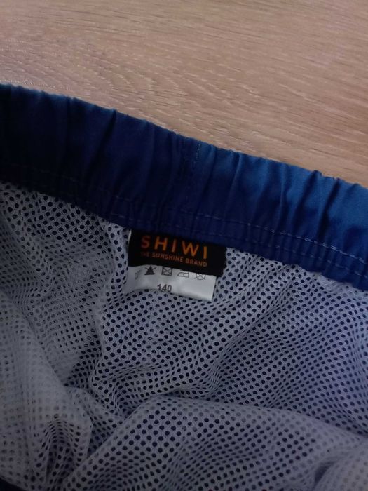 Molo/Shiwi 134-140см шорти