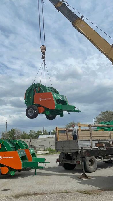 Пресс подборщик рулонный ПР-110М УНИСИБМАШ