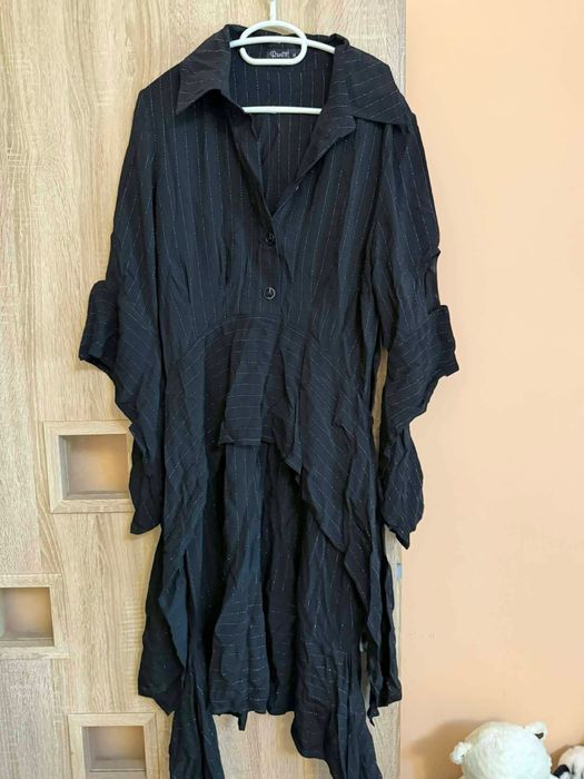 Много запазени рокли 20€ бр