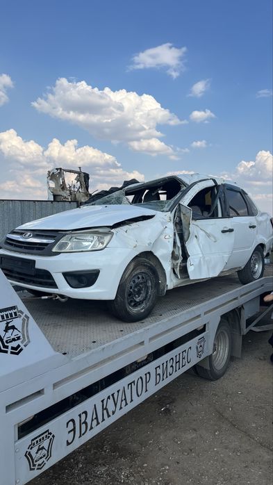 Лада Гранта Разбор