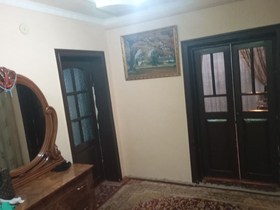 Yunusobod 19 kv yaqinida Sabzavot mahallasida arkadan 900 m kirganda