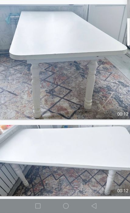 Кухонный стол и стулья