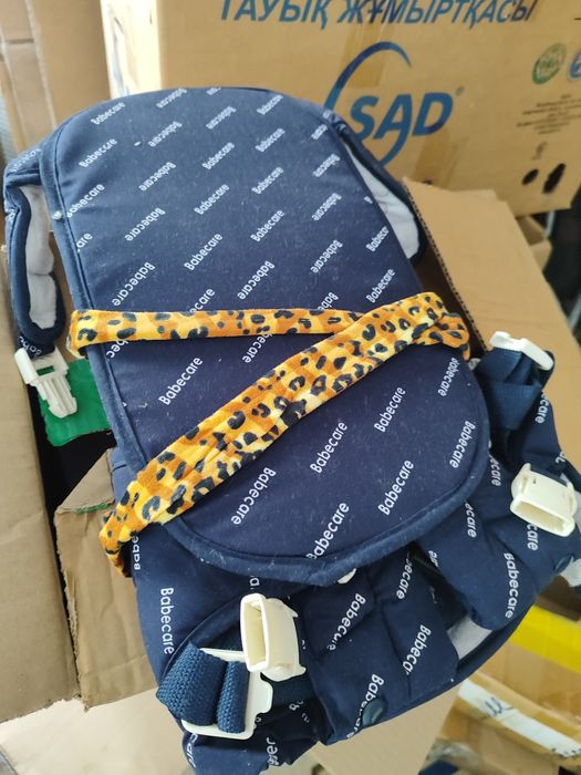 Кенгурятник для младенца