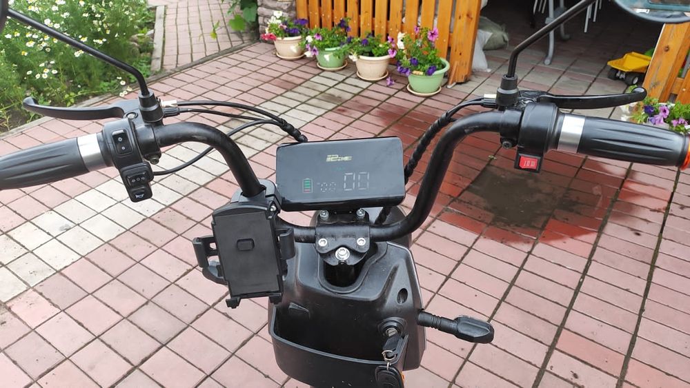 Электро скутер-велосипед:ibike