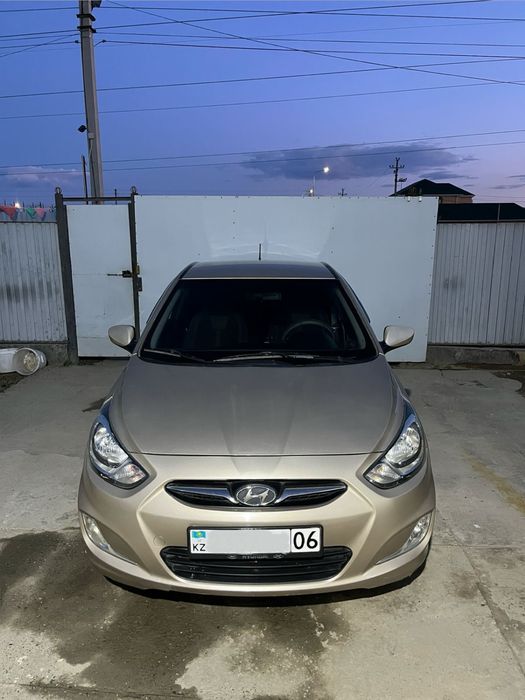 Hyundai Accent 2013