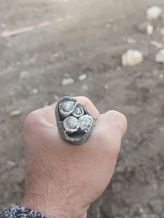 Кабел продам срочно 4*20