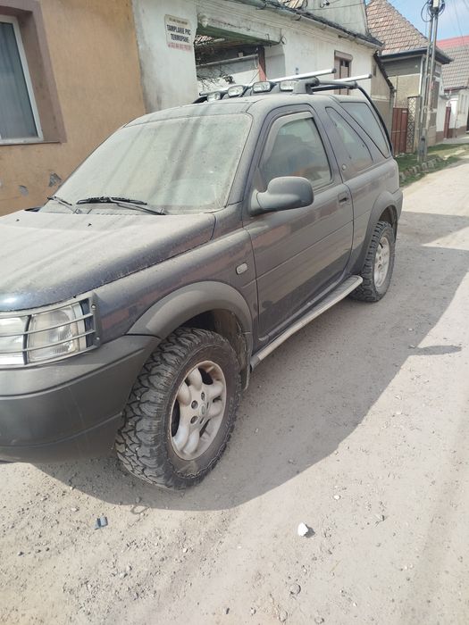 De vânzare Land Rover Freelander 1 motor defect