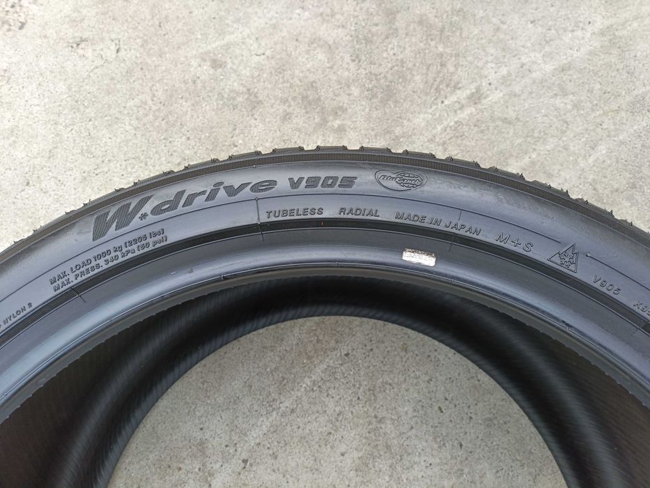 Set 4 anvelope de iarna 285 35 21 cu 325 30 21 yokohama profil 7,5 mm