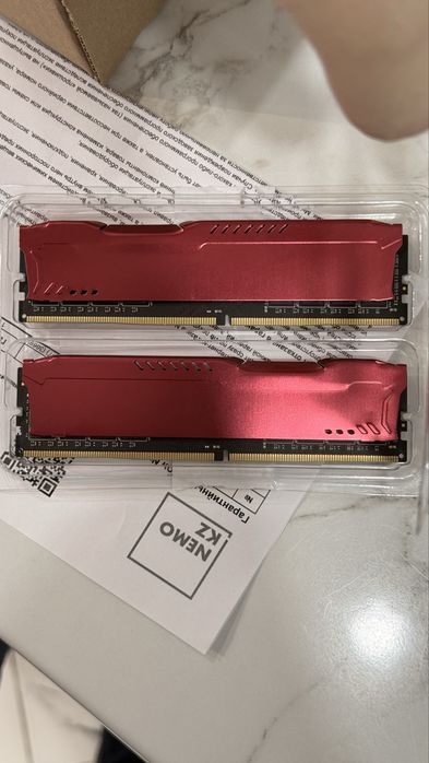 Продам озу ddr4 16 gb
