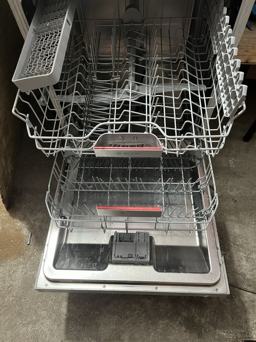 Продам посудомоечную машинку