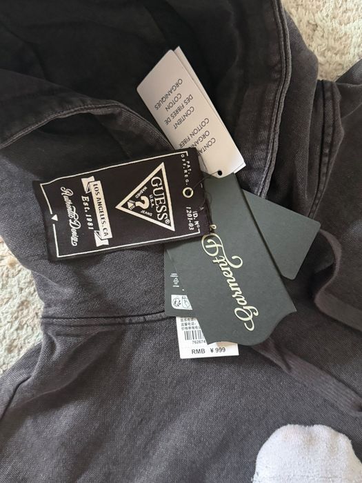 худи Guess оригинал