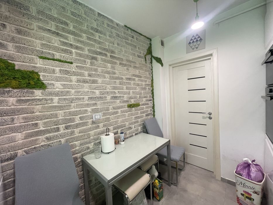 Apartament 2 camere-alexandru cel bun/etaj intermediar