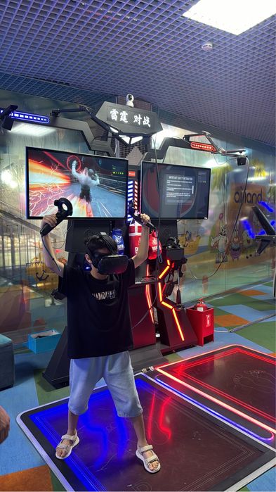 Аттракцион Виртуальной реальности VR - Арена.