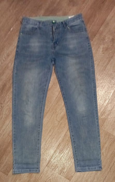 Джинсы в хорошем состоянии