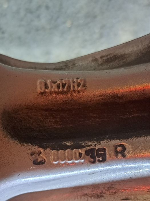 Продам диски R17  5×114.3 et35