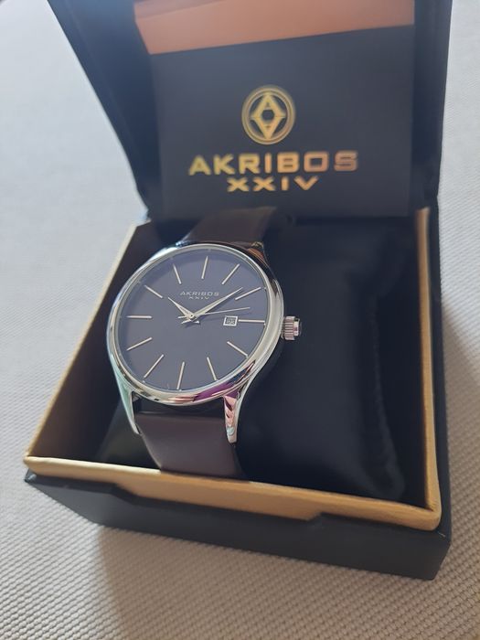 Ceas barbatesc Akribos XXIV - cu  bratara din piele