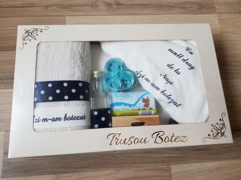 Trusou botez "Cu Mult Drag De La Nasi", 7 piese