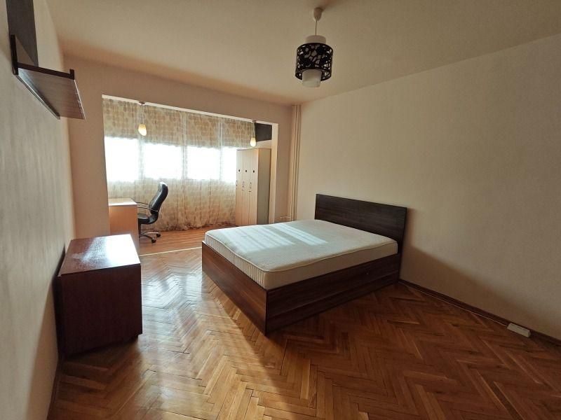 Дава се под наем Двустаен апартамент в София, Свобода - 68 кв.м за 449 € - Снимка #4