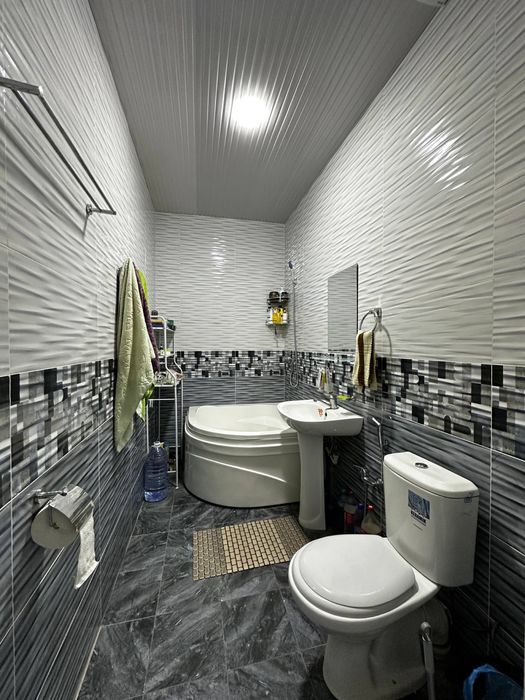 Sergeli Xonabod 2 etaj 5 xona Kottej Srochna