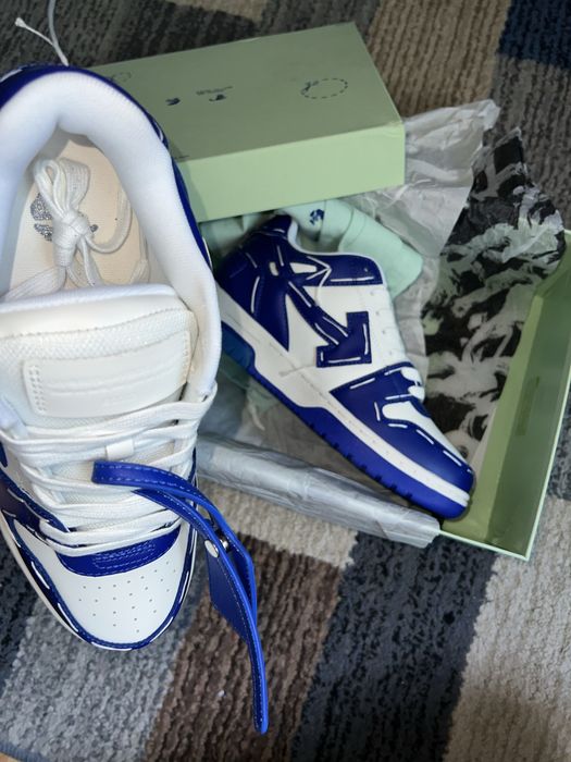 Off White Out Of Office Satorial [conditie 9/10]