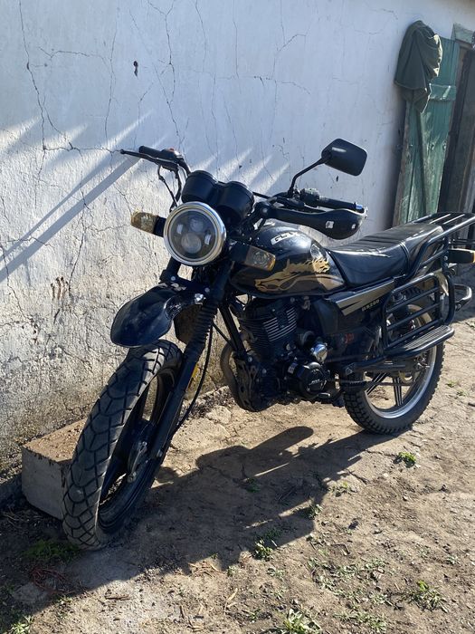 Продам мотоцикл GSX200