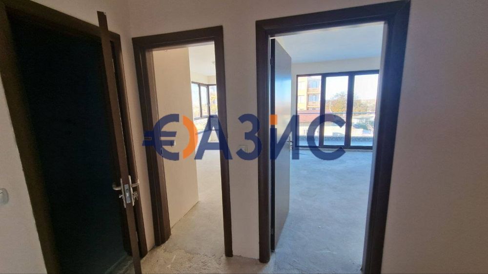 Продава се Двустаен апартамент в Бяла - 60 кв.м за 684 €/кв.м - Снимка #1