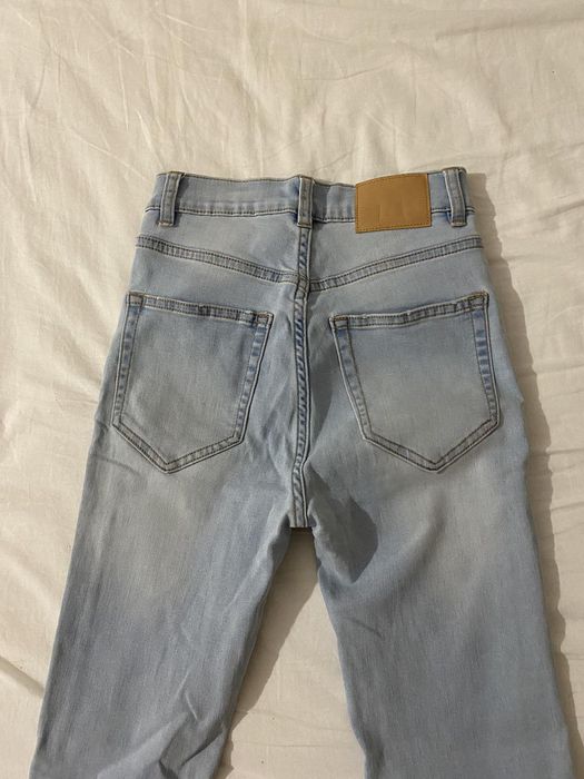 Pull&bear светли дънки