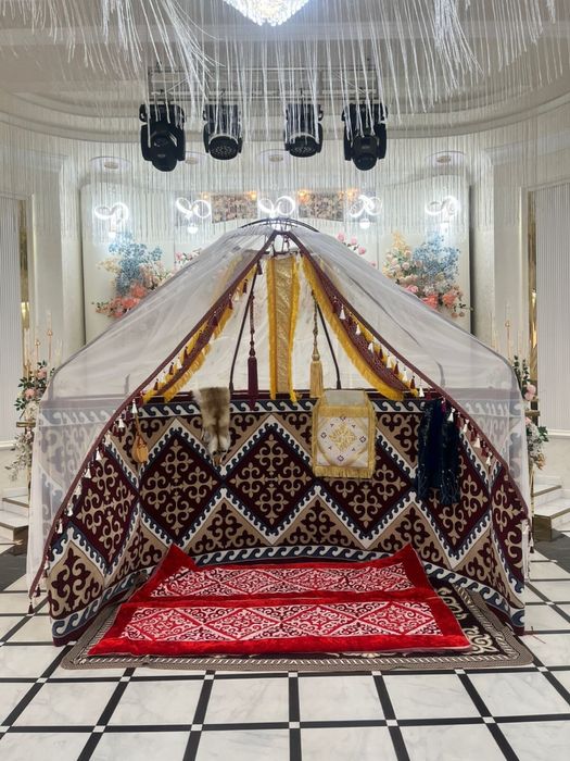 Жарты киіз үй , полуюрта арендаға беріледі