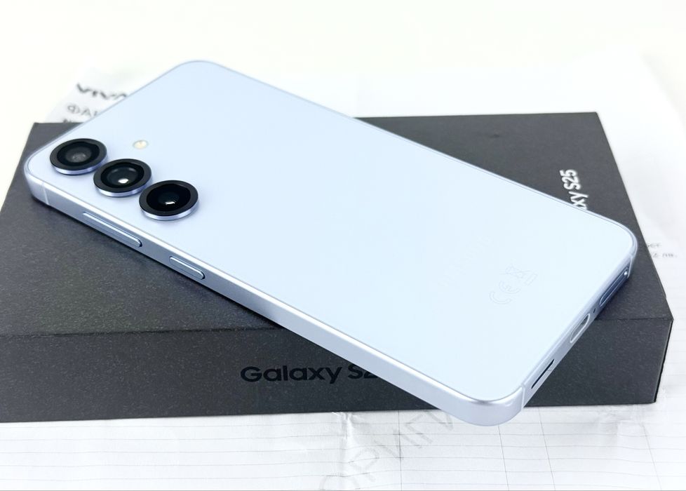 Samsung Galaxy S25 5G 128GB 12RAM Icyblue 100% Батерия! 2г. Гаранция!