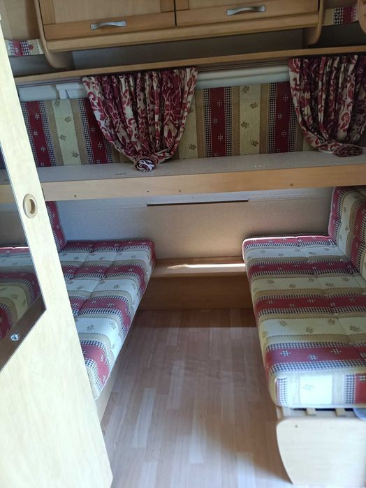 Каравана (и) с 1 ос  за продажба/талон и номер(по-дог)за рег.в Бг