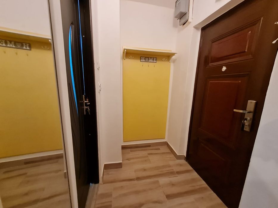 Garsonieră de închiriat | Facultatea „Vasile Goldiș” | Termen lung