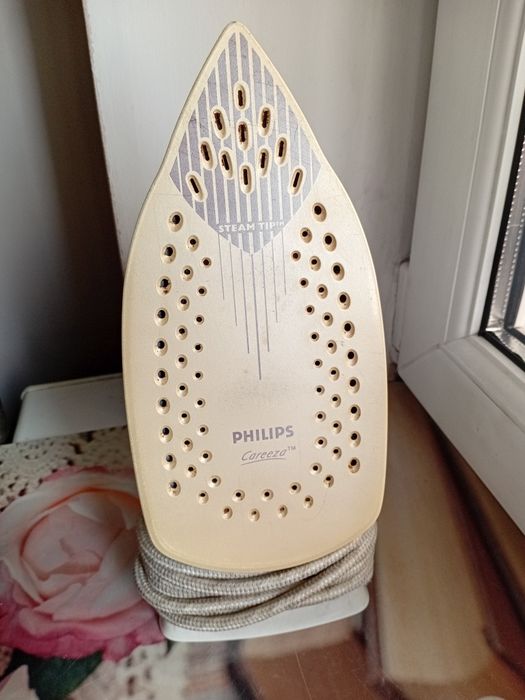 Продам утюг Philips